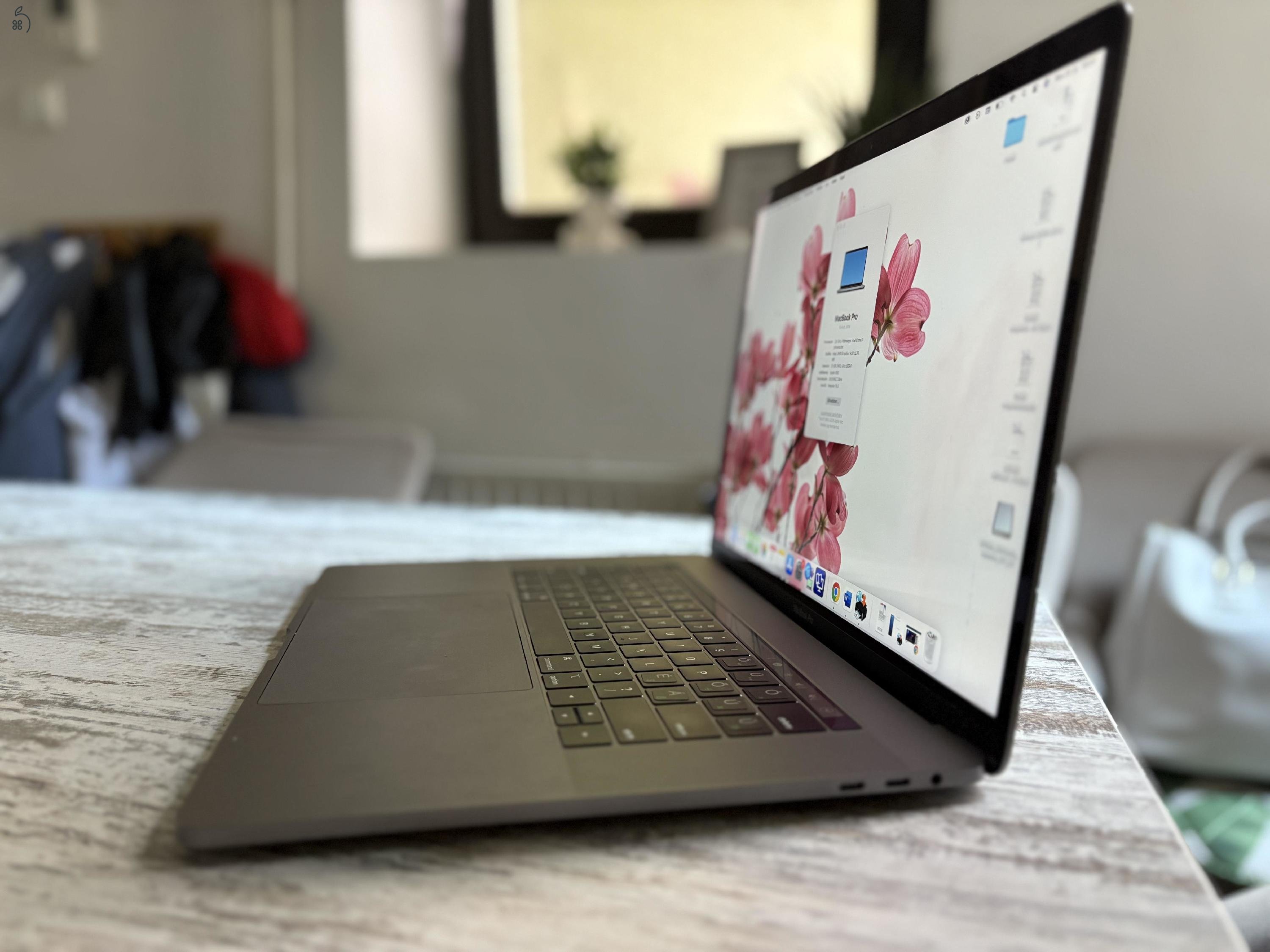 MacBook Pro 15 A1990 2018 Space Grey (32GB) (512GB)