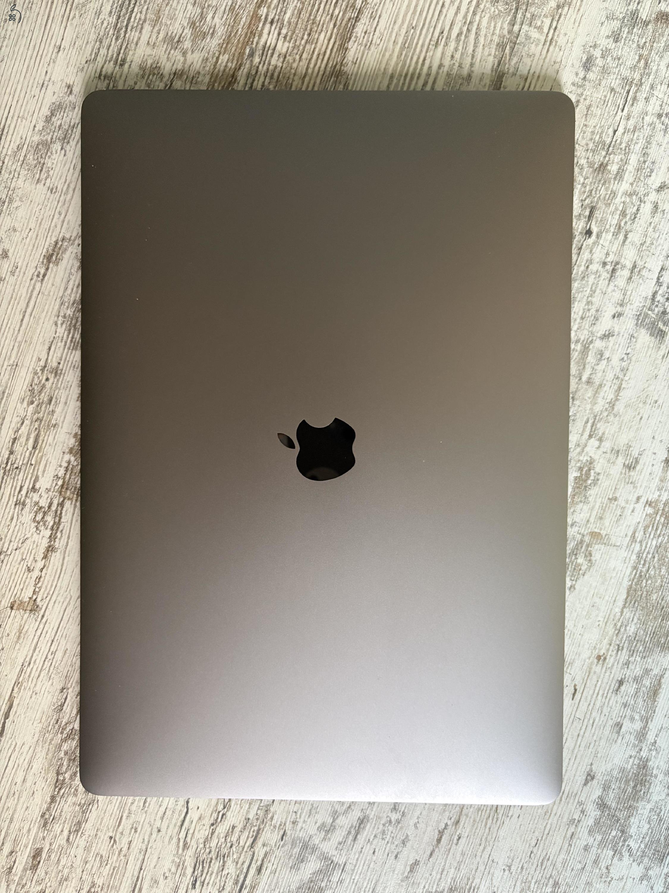 MacBook Pro 15 A1990 2018 Space Grey (32GB) (512GB)