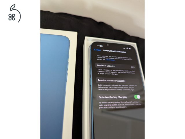 Eladó Iphone 13 (256GB)