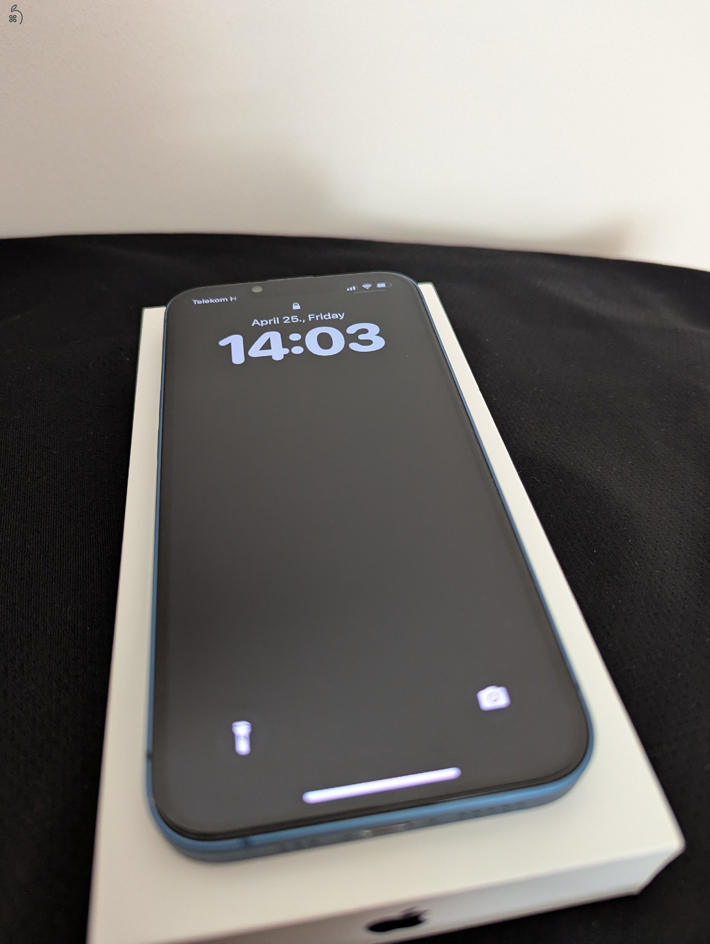 Eladó Iphone 13 (256GB)