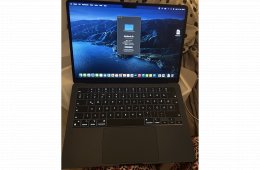 APPLE MACBOOK AIR 13.6