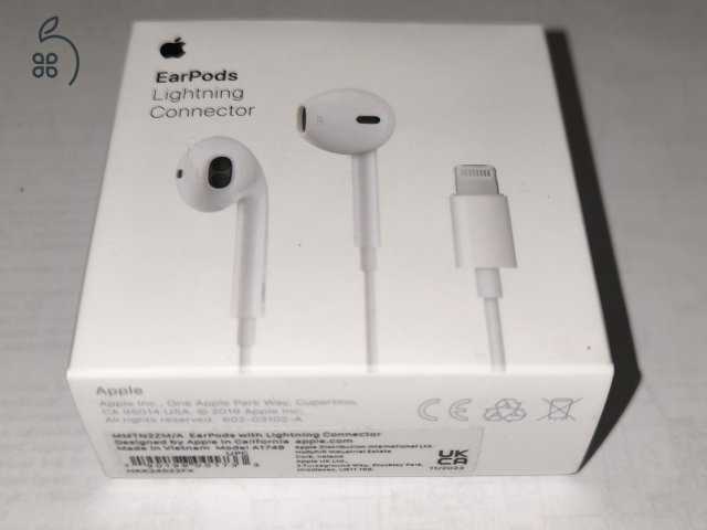 iPhone SE 3 (2022) 64GB fekete bontatlan, független, gyári garanciával EarPoddal