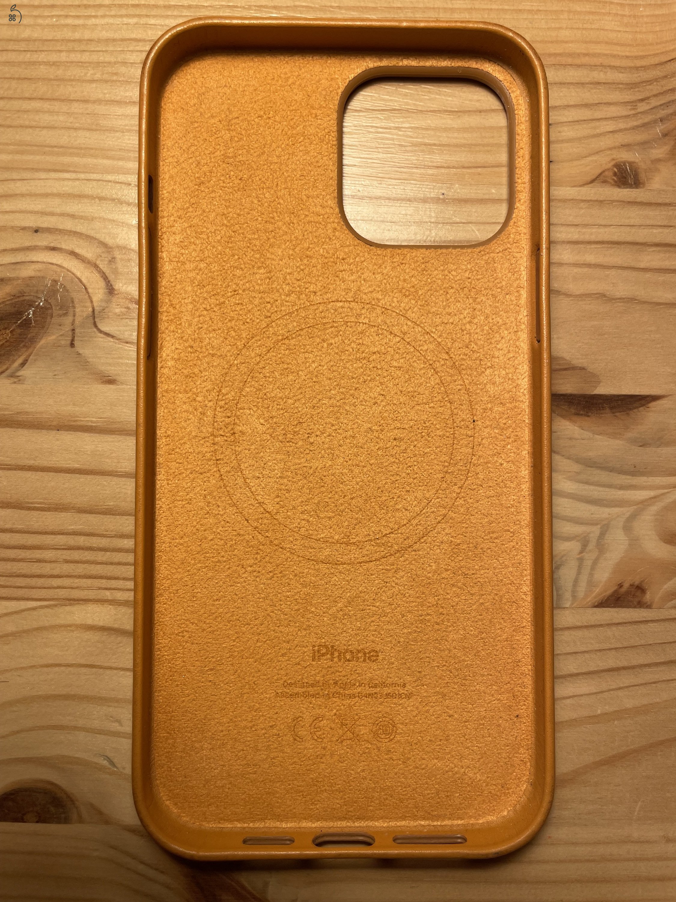 iPhone 13 Pro Max Apple bőrtok