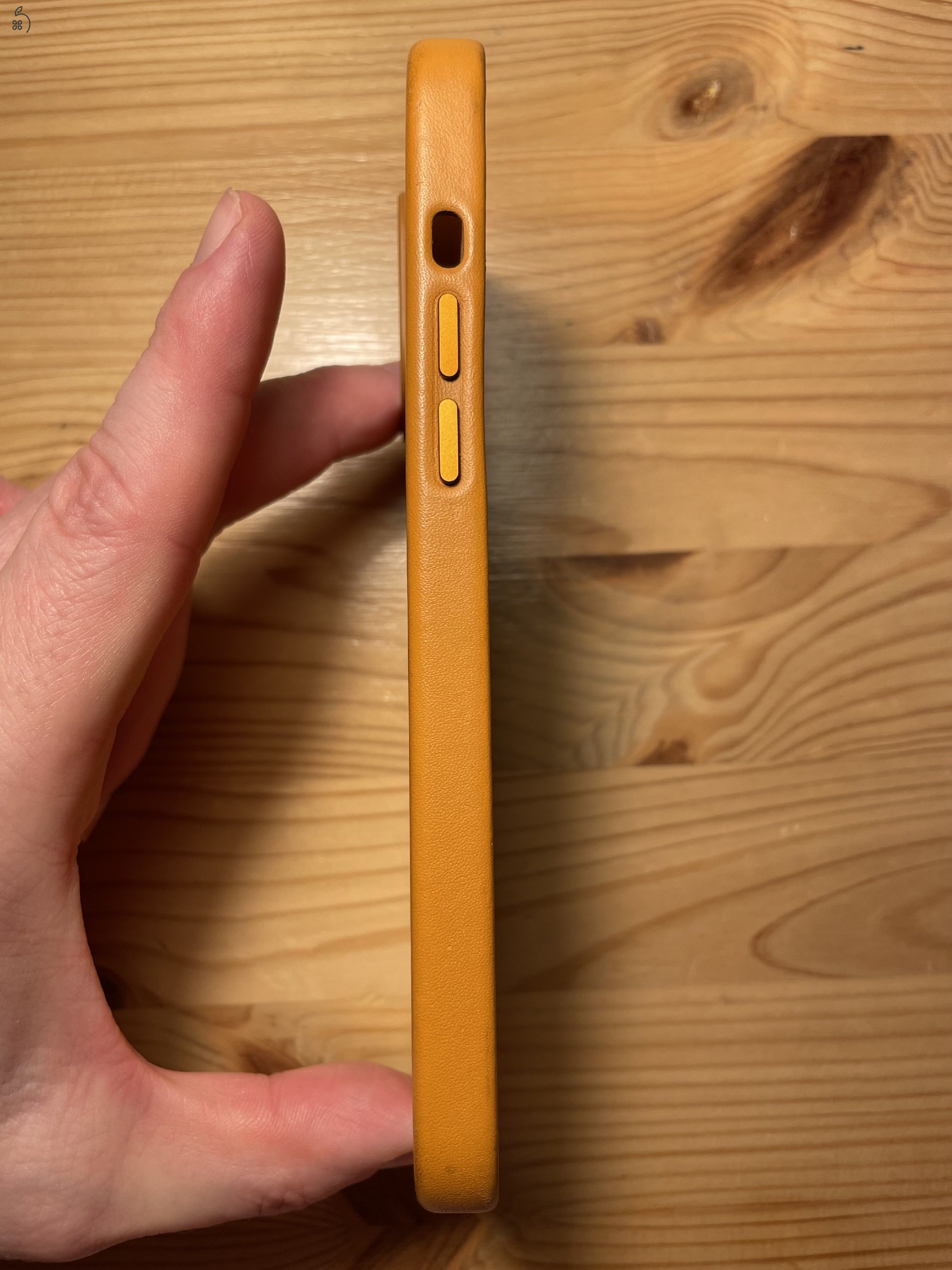 iPhone 13 Pro Max Apple bőrtok