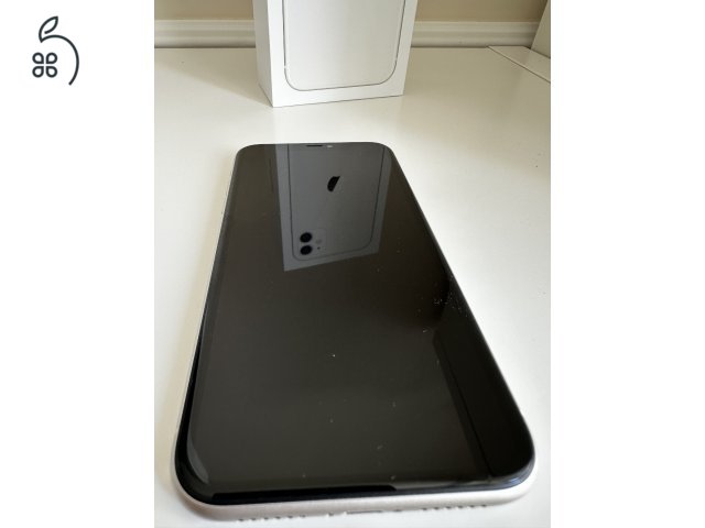 Iphone 11 64GB törött hátlap, hibátlan működés