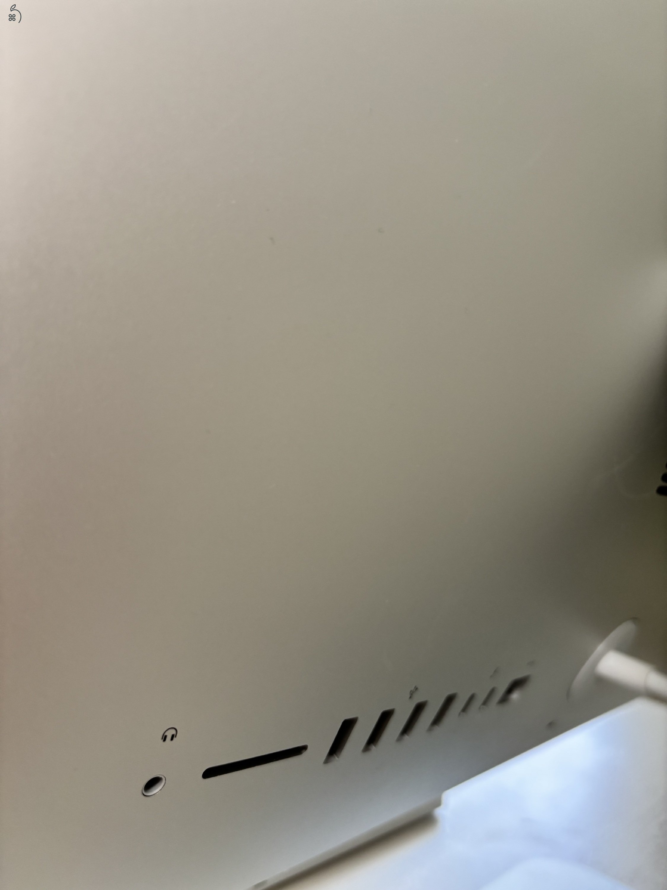iMac 2017 21,5” 2,3 GHz dual core i5 / 8 GB DDR4 / 256 SSD