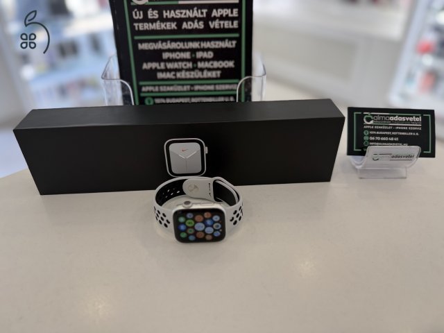 Apple Watch 5 44mm Nike Újszerű/1-3 hónap gar./Akku 99%/p4285