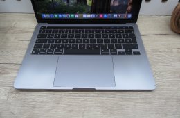Apple Macbook Pro 13 Touchbar M1 - 2020 - Használt