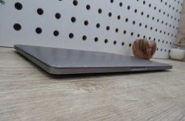  Apple Macbook Pro 13 Touchbar M1 - 2021 - Használt 