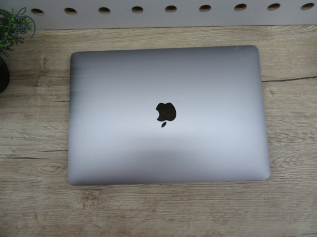  Apple Macbook Pro 13 Touchbar M1 - 2021 - Használt 