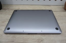 Apple Macbook Pro 13 Touchbar M1 - 2021 - Használt, megkímélt