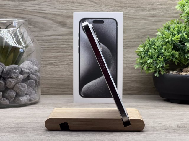 Hibátlan iPhone 15 Pro White Titanium 512GB 2 ÉV Garanciával Számlával