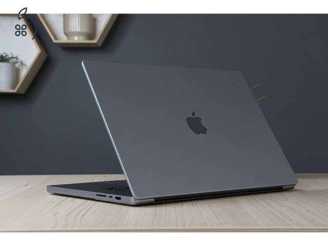 Apple MacBook Pro 16
