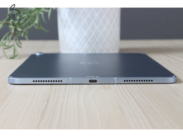 Apple iPad Air 4 64GB Cellular Blue C US-6792