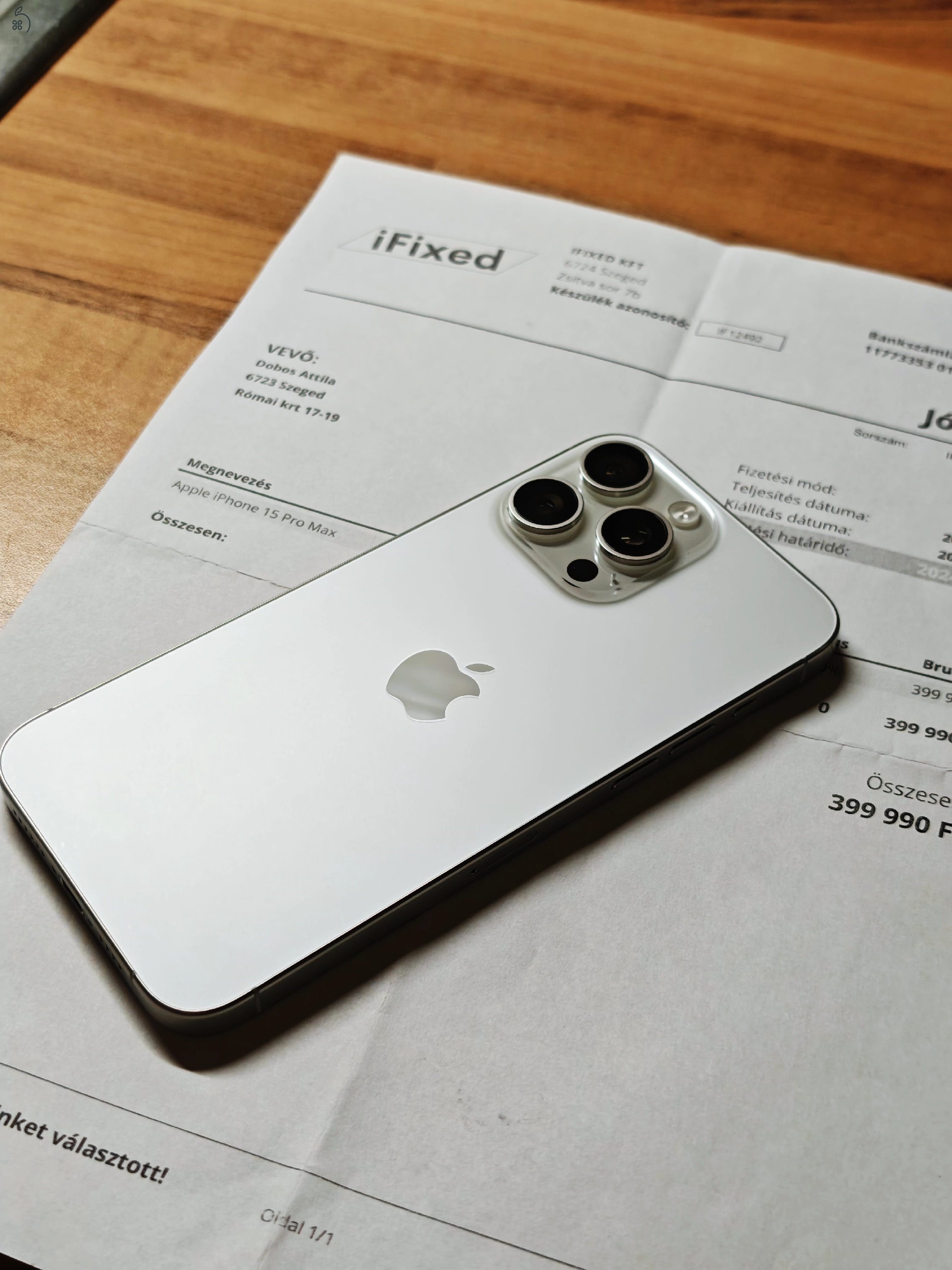 Iphone 15 Pro Max 94% akku, független, 256gb