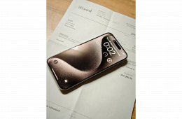 Iphone 15 Pro Max 94% akku, független, 256gb