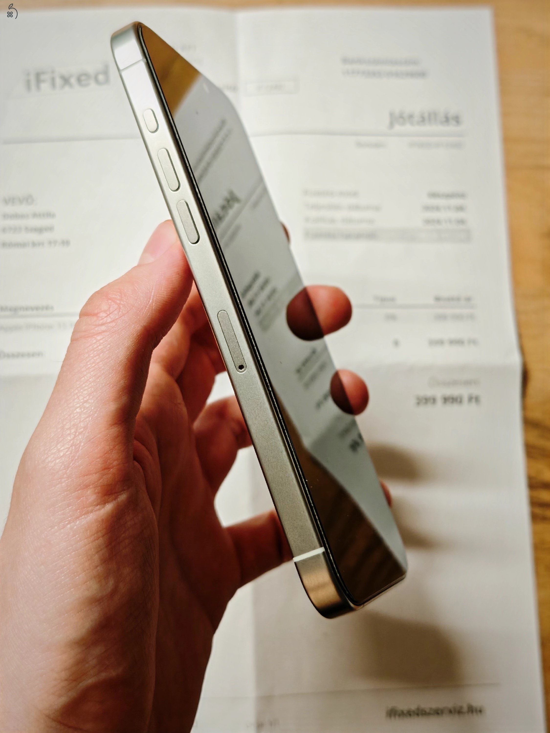 Iphone 15 Pro Max 94% akku, független, 256gb