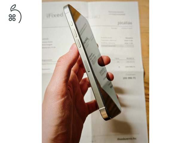 Iphone 15 Pro Max 94% akku, független, 256gb