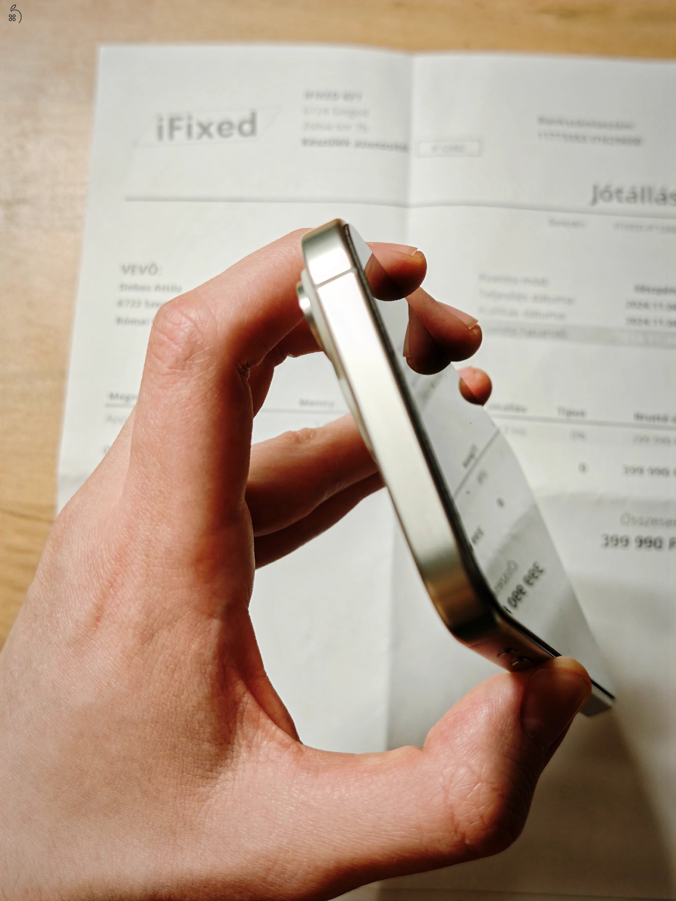 Iphone 15 Pro Max 94% akku, független, 256gb