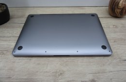 Apple Macbook Pro 13 Touchbar M1 - 2020 - Használt, szép állapot
