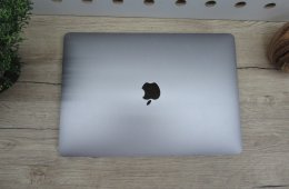  Apple Macbook Pro 13 Touchbar M1 - 2020 - Használt, megkímélt állapot 