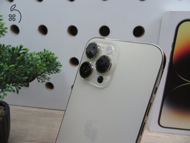 Apple iPhone 14 Pro Max - Gold - Használt, karcmentes - 100%-os akku 