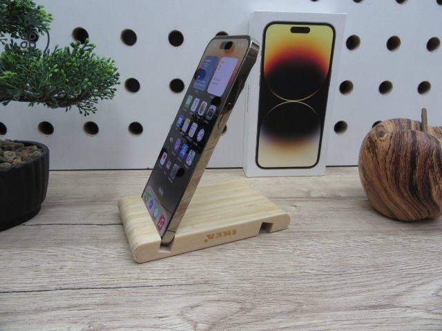 Apple iPhone 14 Pro Max - Gold - Használt, karcmentes - 100%-os akku 
