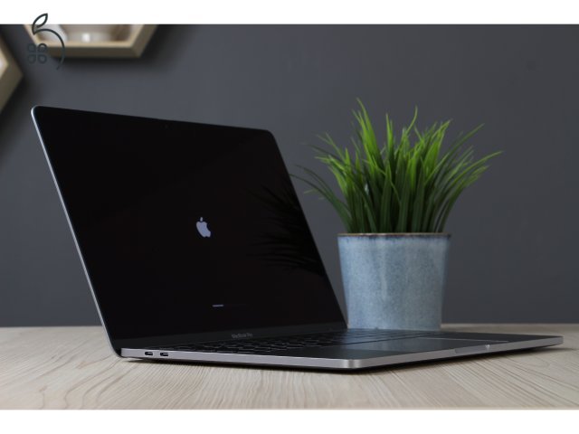 Apple Macbook Pro 13