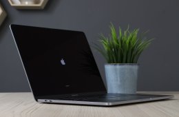 Apple Macbook Pro 13