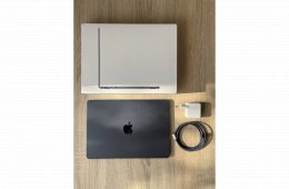Apple MacBook Air 13 M3 16/512 éjfekete, AppleCare+ 2027.10