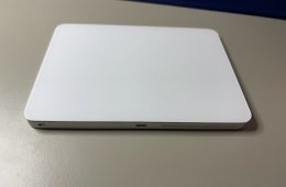  Magic Trackpad 3