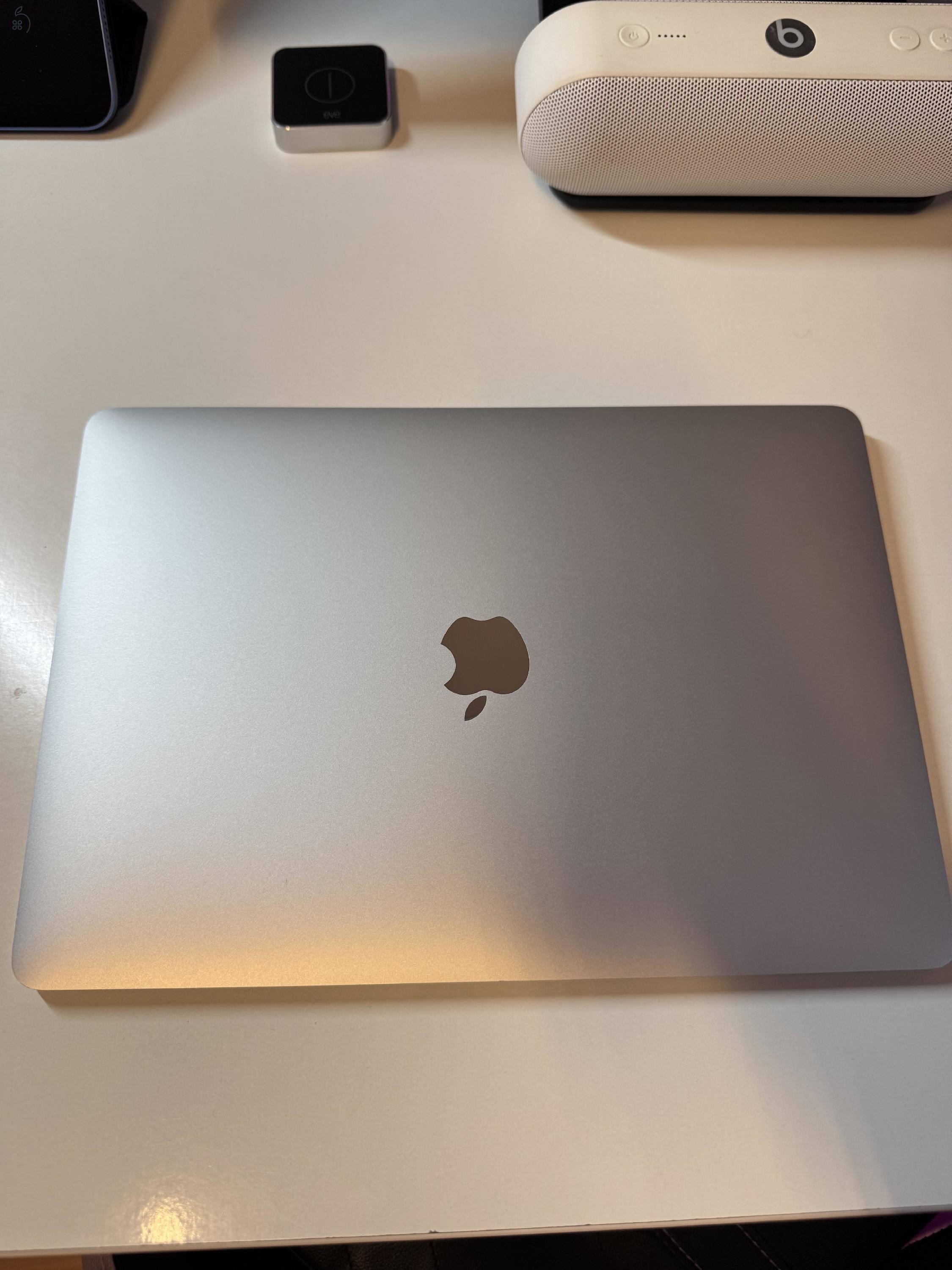 MacBook Air 2019 13