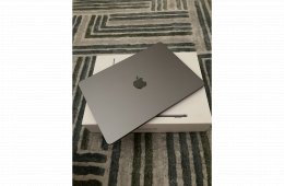 MacBook AIR 13,6” M3 Chip, 256GB Akku 100%! Apple garancia! Magyar!