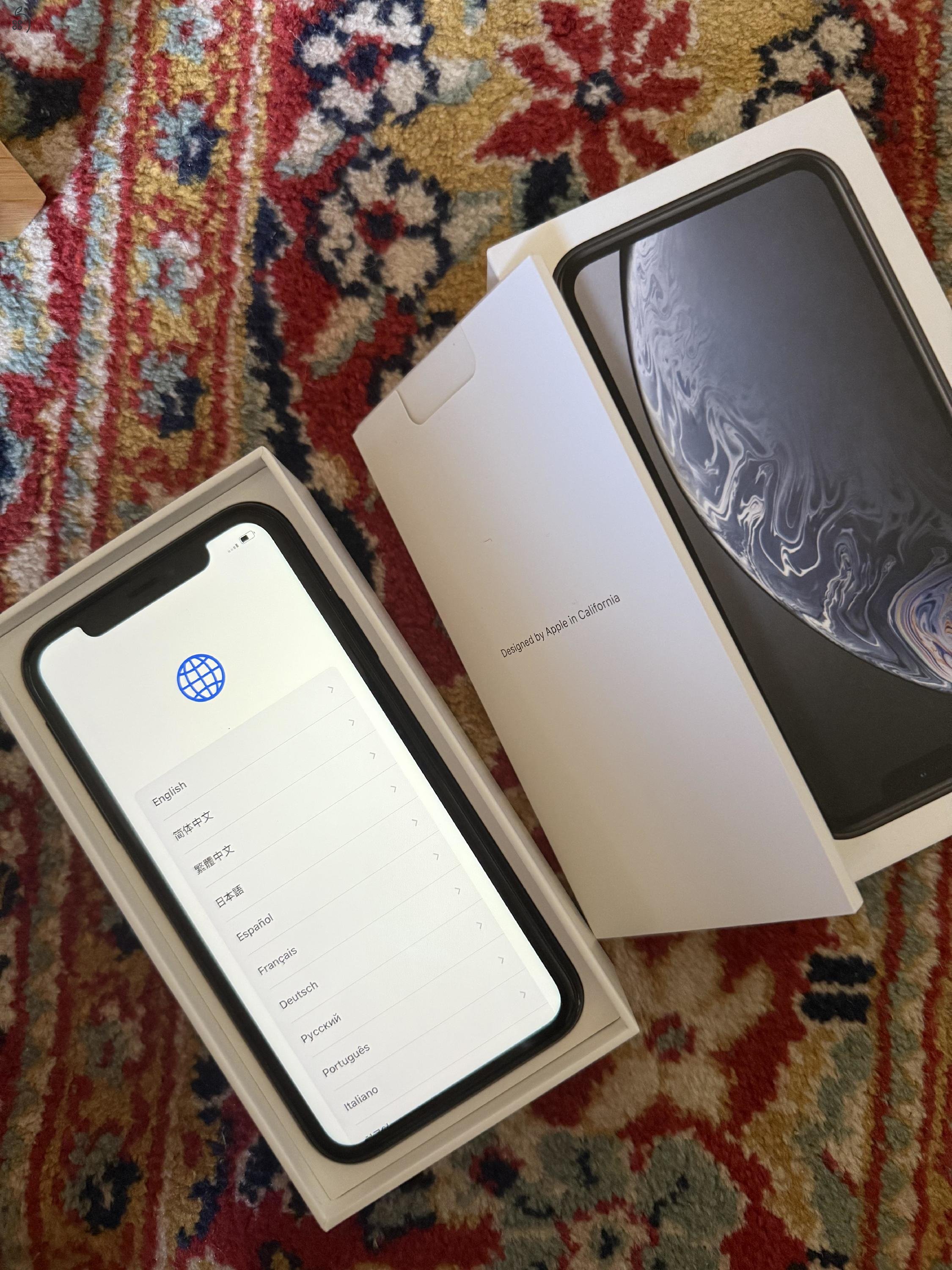 Eladó 64 Gb-os Iphone XR