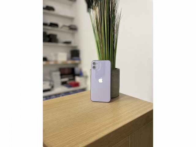 Apple iPhone 11 64GB Lila Használt Kártyafüggetlen