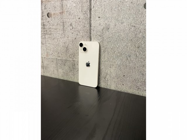 Apple iPhone 14 128GB Csillagfény Használt Kártyafüggetlen