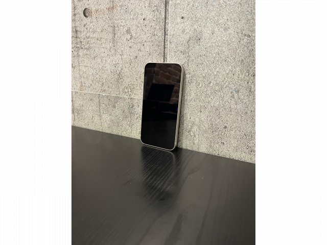 Apple iPhone 14 128GB Csillagfény Használt Kártyafüggetlen