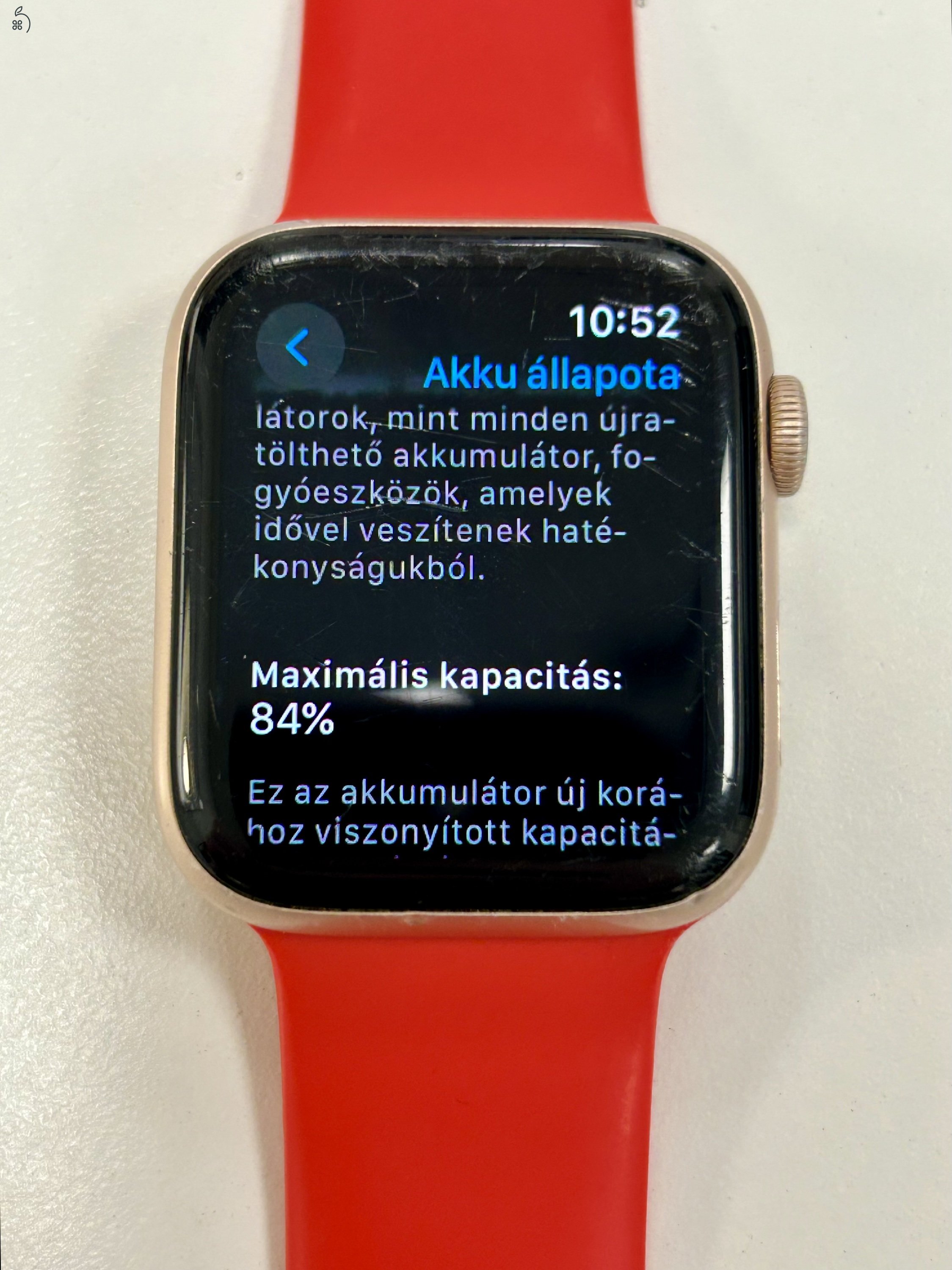 Apple Watch S4 44MM Rose Gold akku 84%!