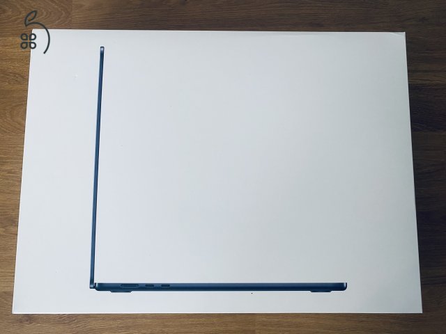 Új - MacBook Air 15