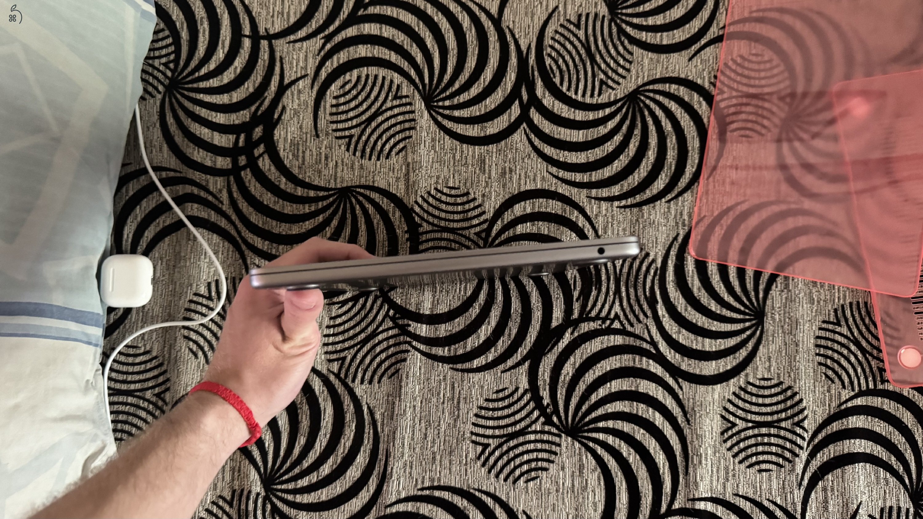 13,6