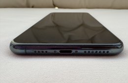 iPhone 11 Pro Max 64 GB éjzöld