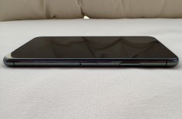 iPhone 11 Pro Max 64 GB éjzöld