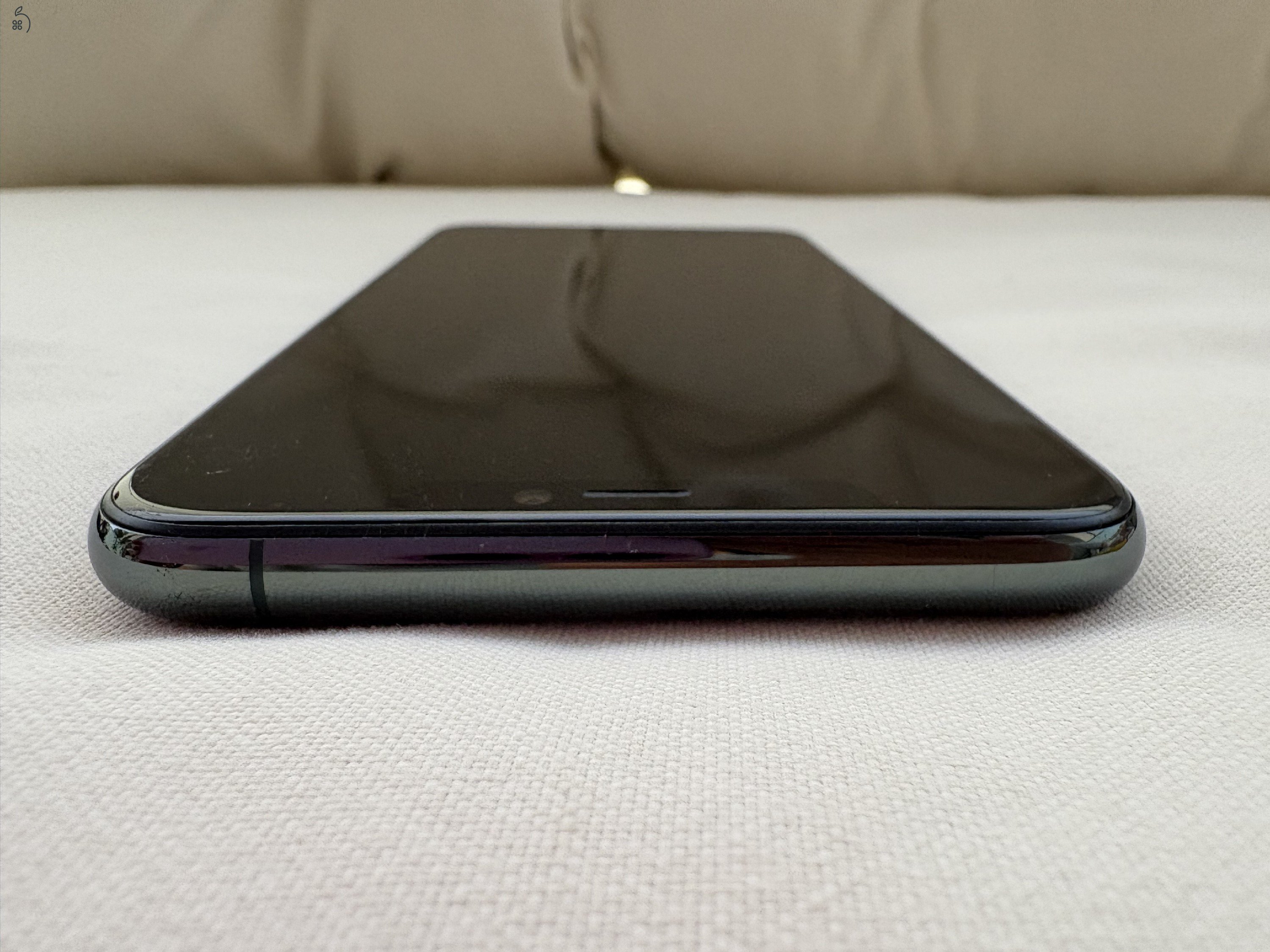 iPhone 11 Pro Max 64 GB éjzöld