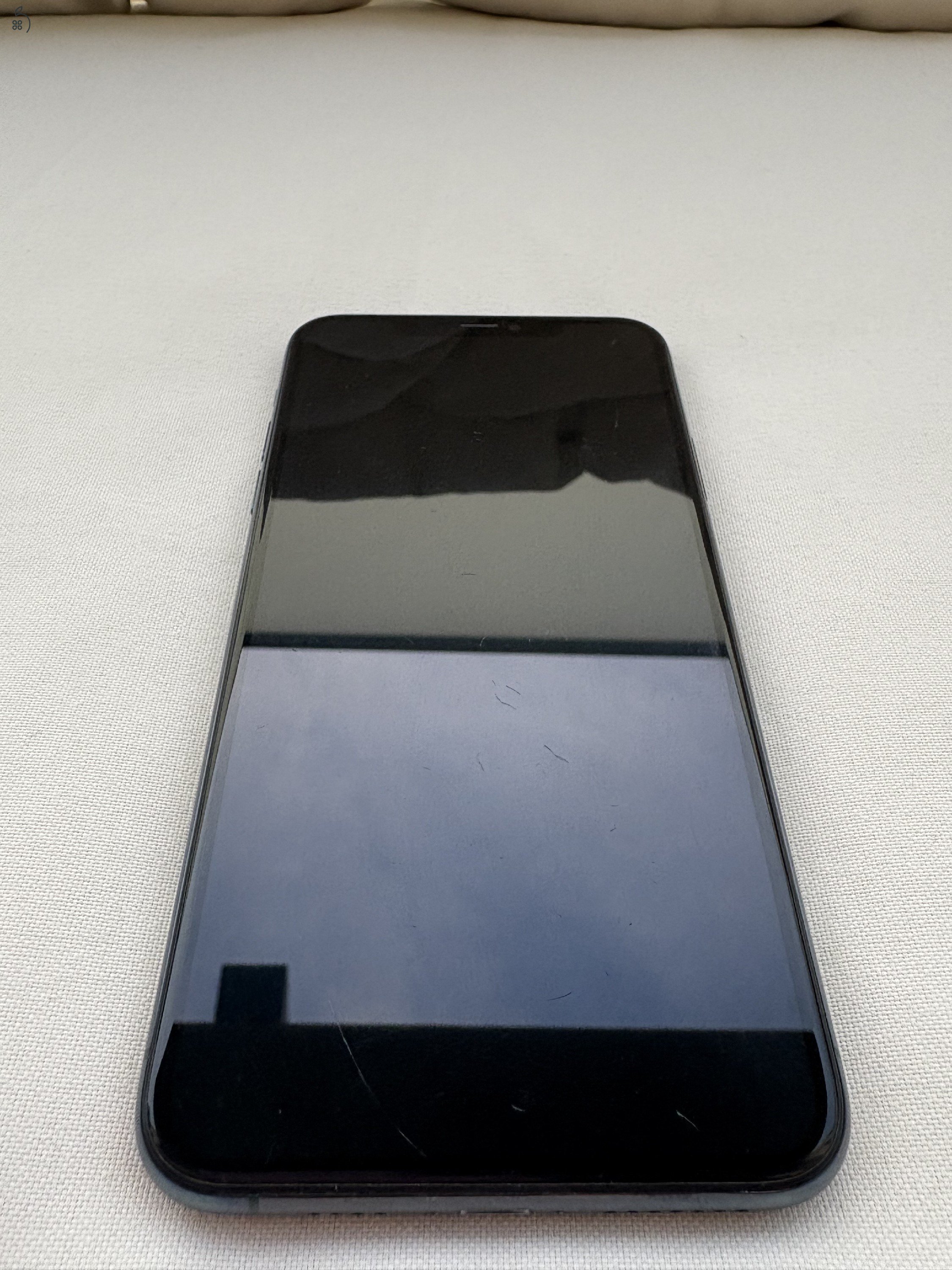 iPhone 11 Pro Max 64 GB éjzöld