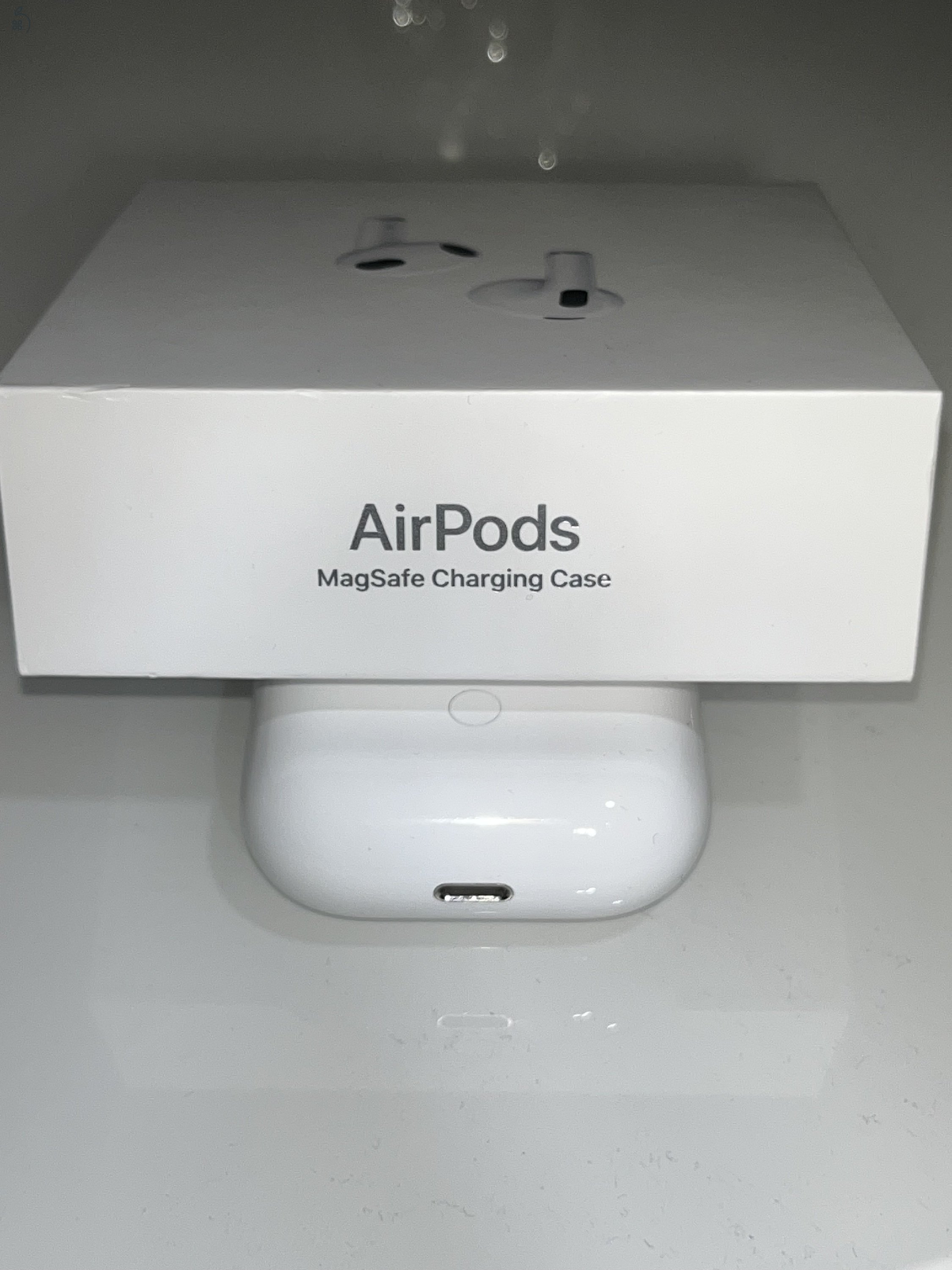 Apple AirPods 3 Magsafe Case