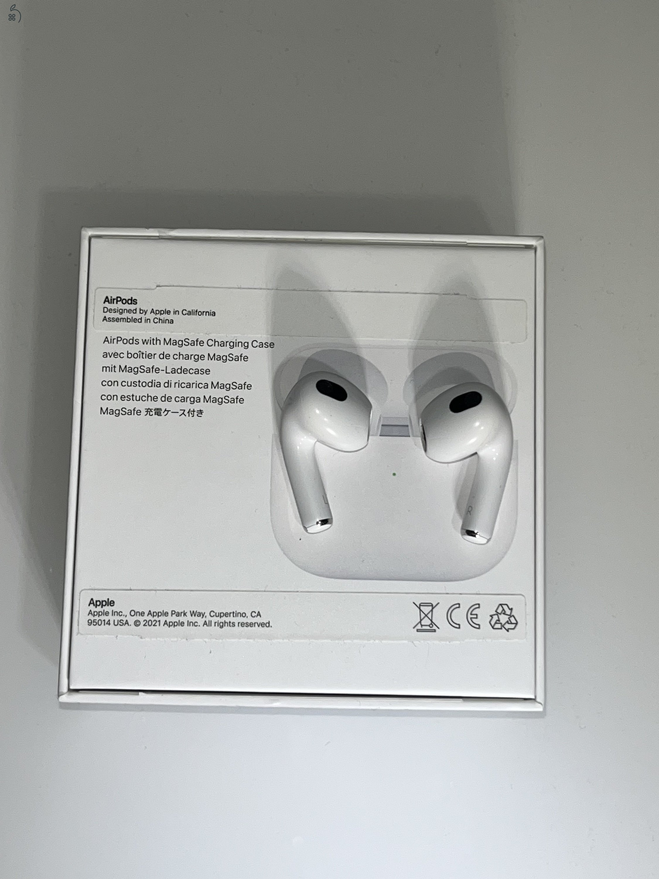 Apple AirPods 3 Magsafe Case