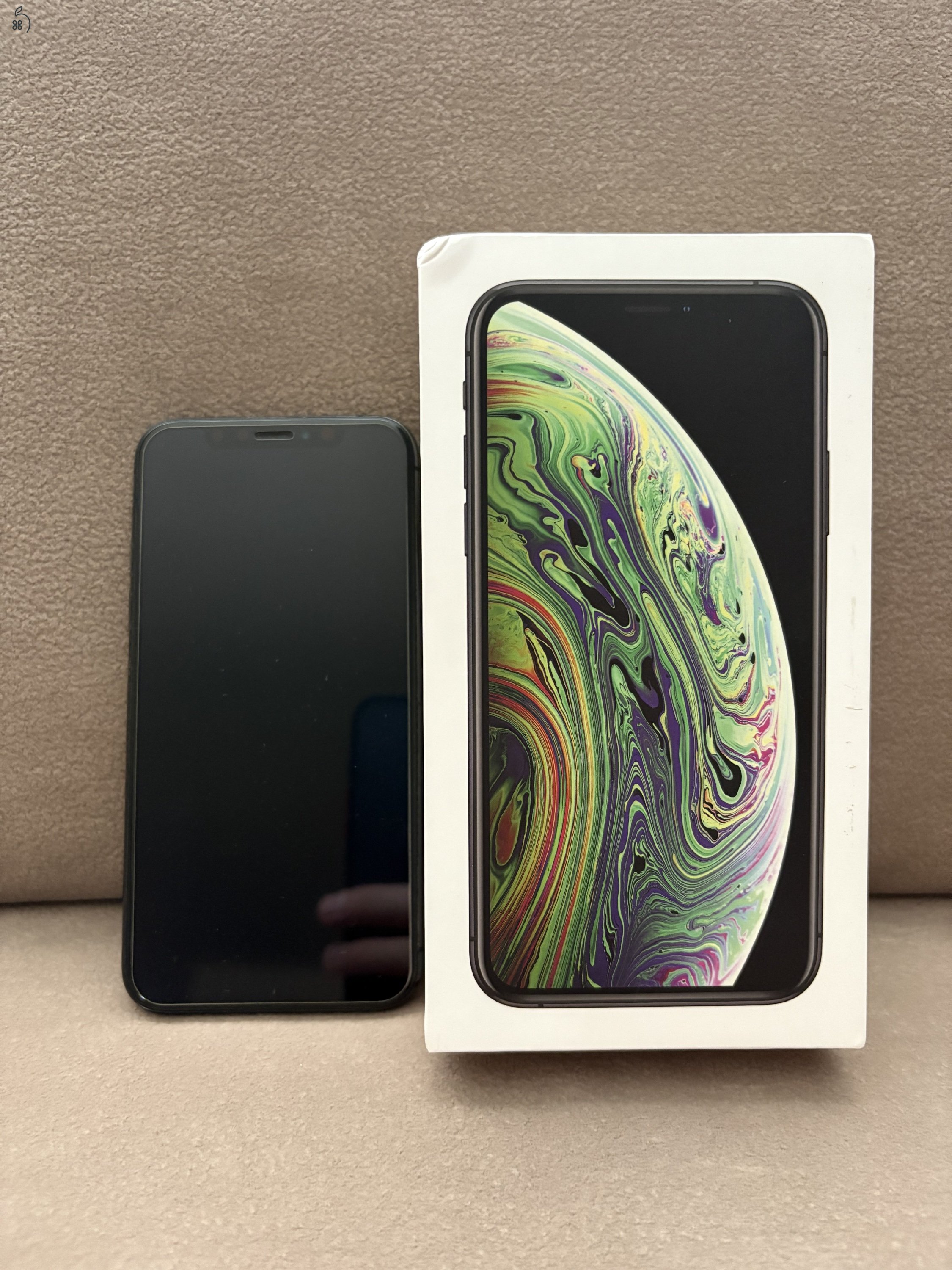 iPhone XS 64 GB