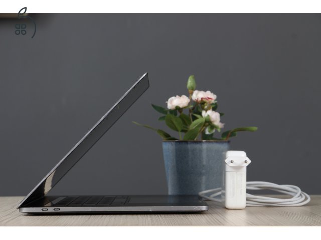 Apple Macbook Pro 15