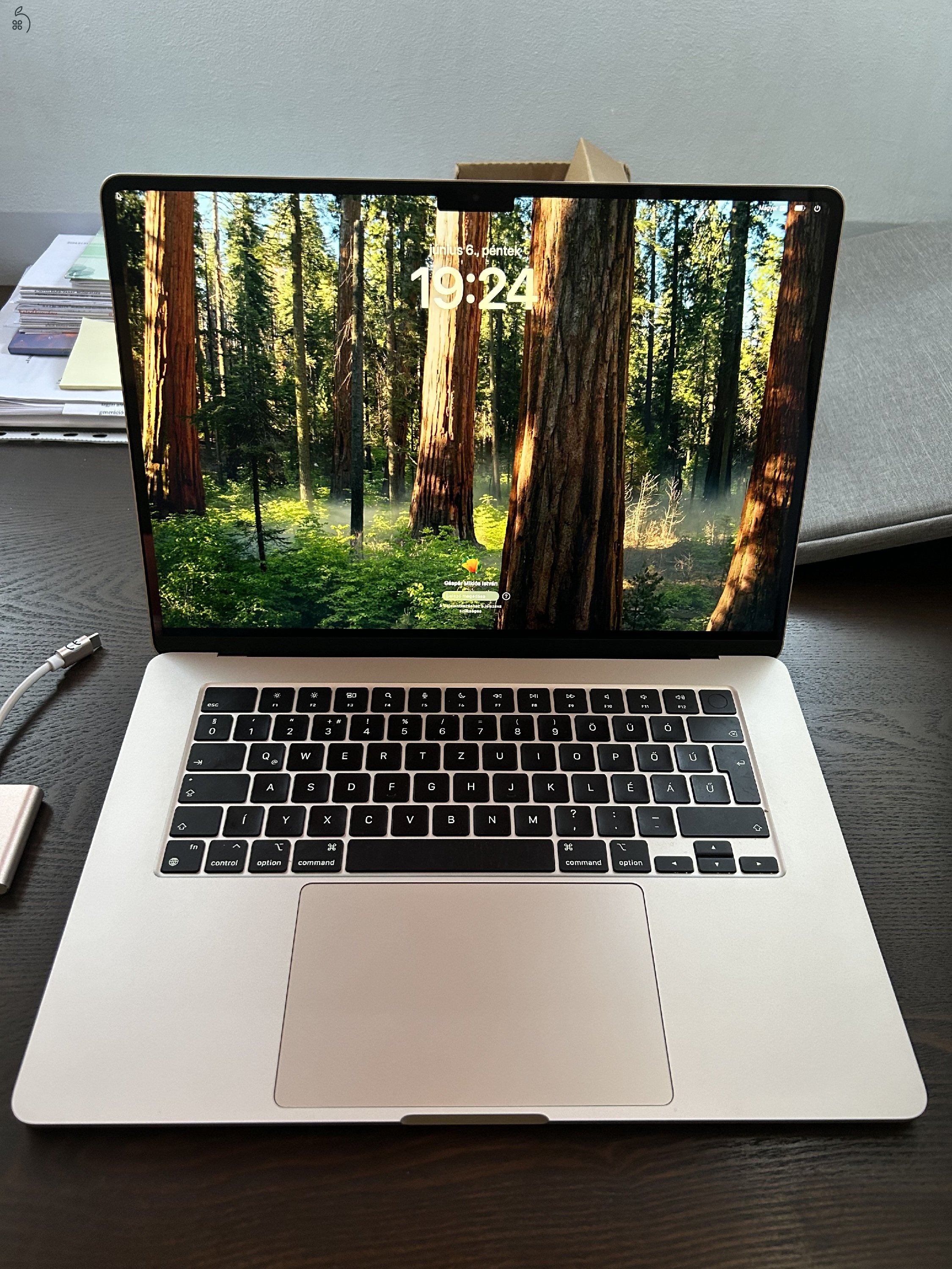 Újszerű csillagfény Macbook Air 15 M3 (256 Gb SDD)