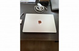 Újszerű csillagfény Macbook Air 15 M3 (256 Gb SDD)